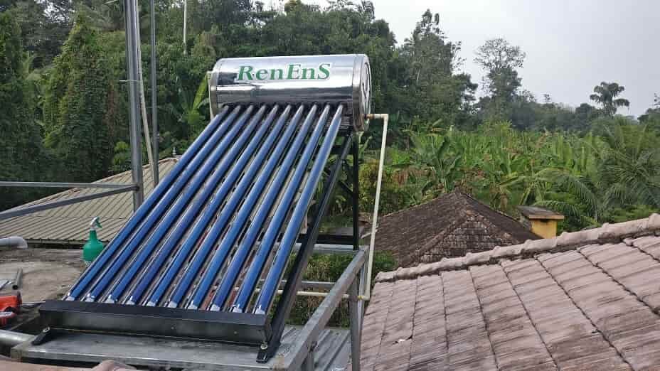 100LPD SS Solar Water Heater - ETC